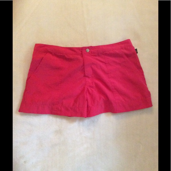 Reebok shorts size small - Picture 4 of 7
